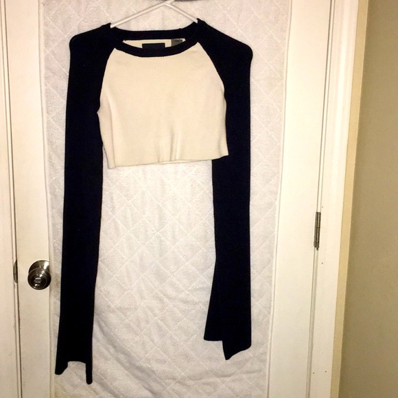 COPY - Fenty x Puma by Rihanna long sleeve crop t… - Picture 1 of 7